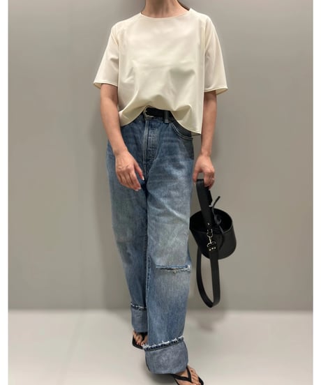 BOX tee