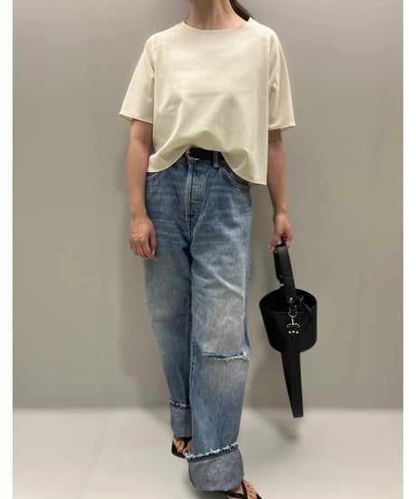 BOX tee