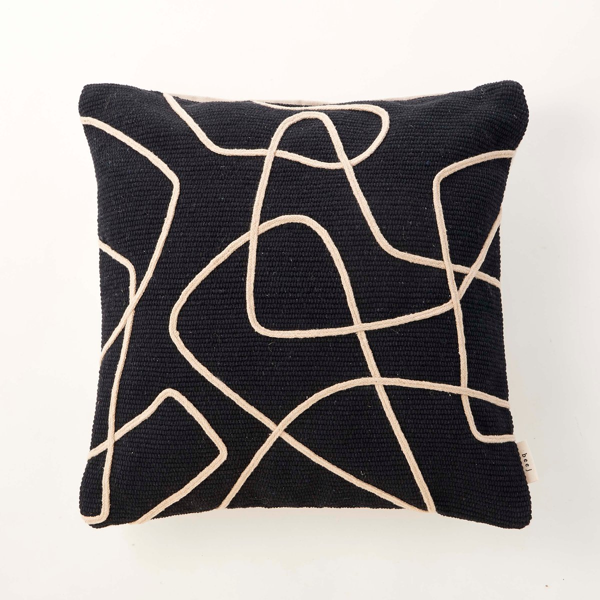 beej_ Woven line Cushion cover_black | beej STORE