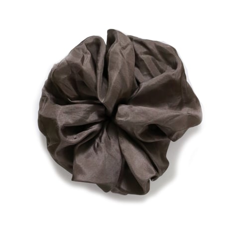 beej _Silk flower Scrunchie_GrayBrown