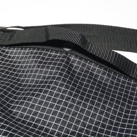 STAN Grid shoulder bag