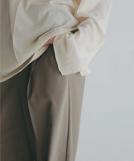 ETRE TOKYO センターピンタックシアーロンTee