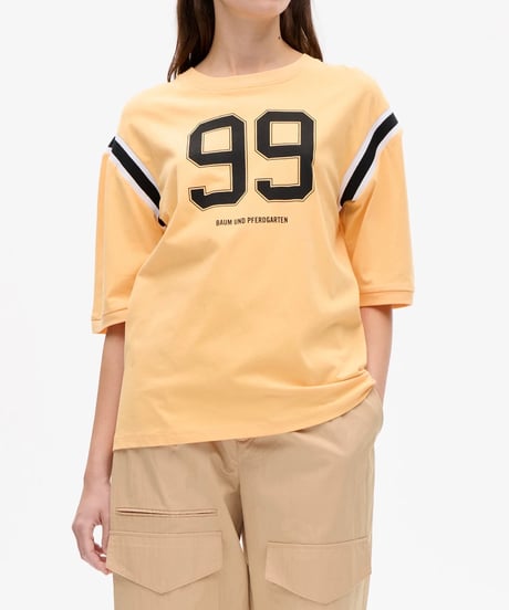 BAUM UND PFERDGARTEN　ナンバーTシャツ