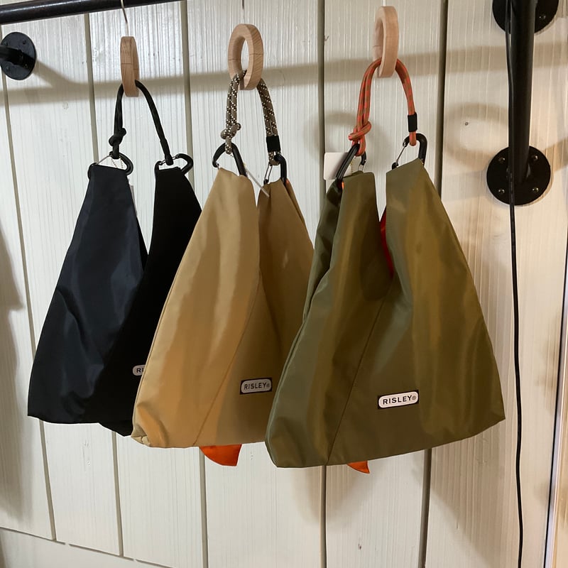Risley x OUTDOOR トライアングルフリルバッグ ブラック カーキ