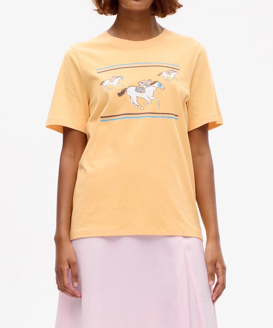 69e88966e2dc7aad110aed3c