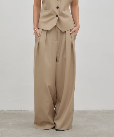 BLOSSOM DUN TWO-TUCK PANTS