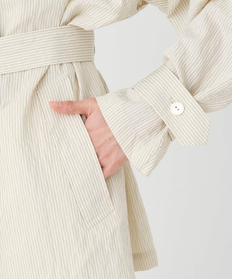 venit RECYCLENYLON*RAYON SHORT TRENCH COAT
