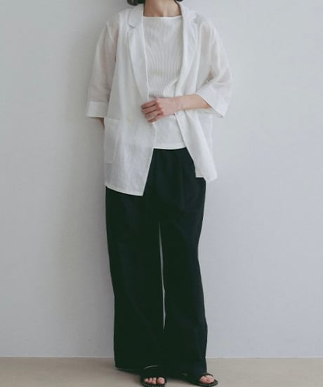 ETRE TOKYO　ドライタッチボンドネックタンクトップ