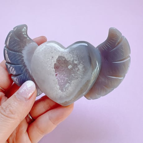 羽の生えたハート♡