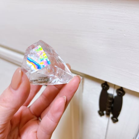 レインボー水晶　ブラジル産フリーフォーム