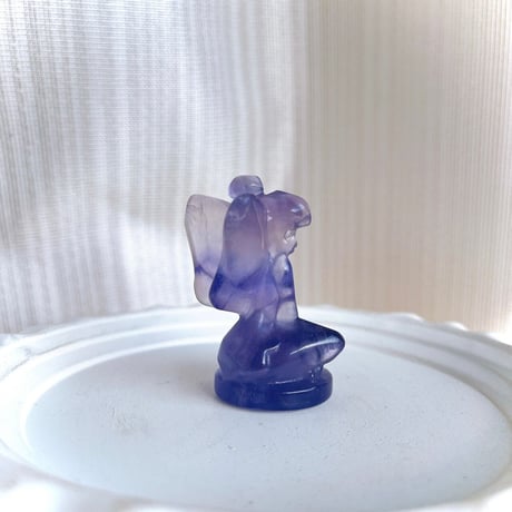 パープルフローライトのフェアリー
