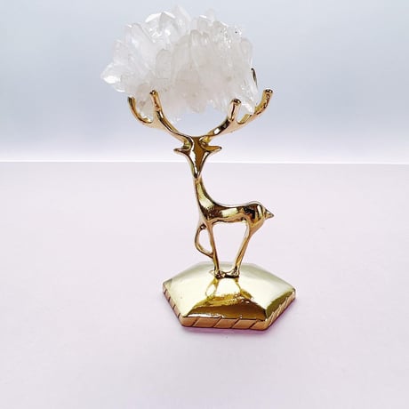 crystal stand✧˖°