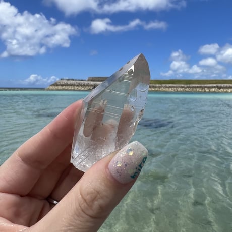 マニハール産ヒマラヤ水晶