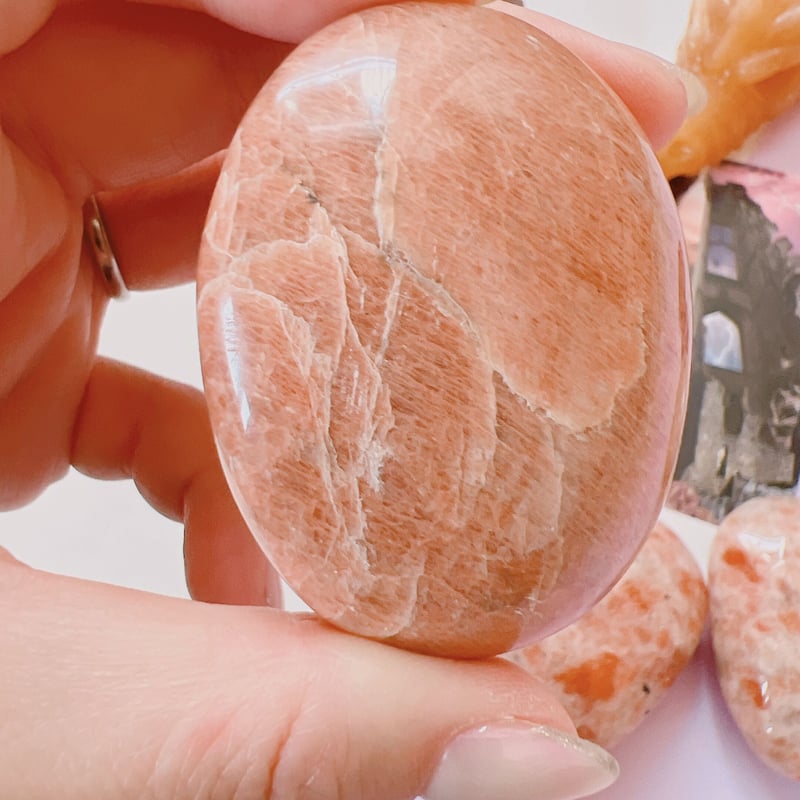 ピーチムーンストーン パーム | crystal shop mira