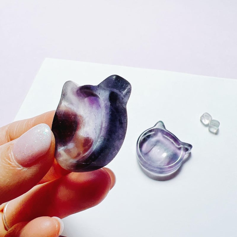 0801116 天然フローライト猫ちゃん5個セット、貫通穴残り僅か