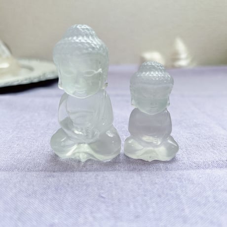フローライトブッダ