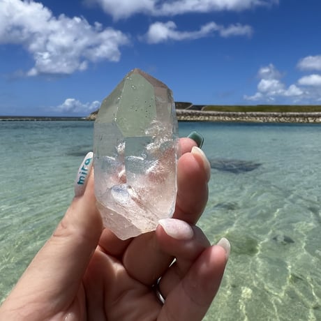 マニハール産ヒマラヤ水晶
