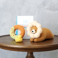 スフィンクスな茶クマ
