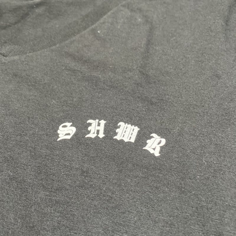 新品☆今期VinドッグモチーフスパンコールTシャツ ♡オフホワイト☆送料込 SNOW BIRD V-NECK | THE SAINTS SINPHONY公式 ONLINE SHOP