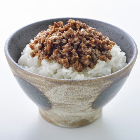 しみだれ豚そぼろ140g（瓶入り）