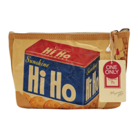 MAGAZINE POUCH