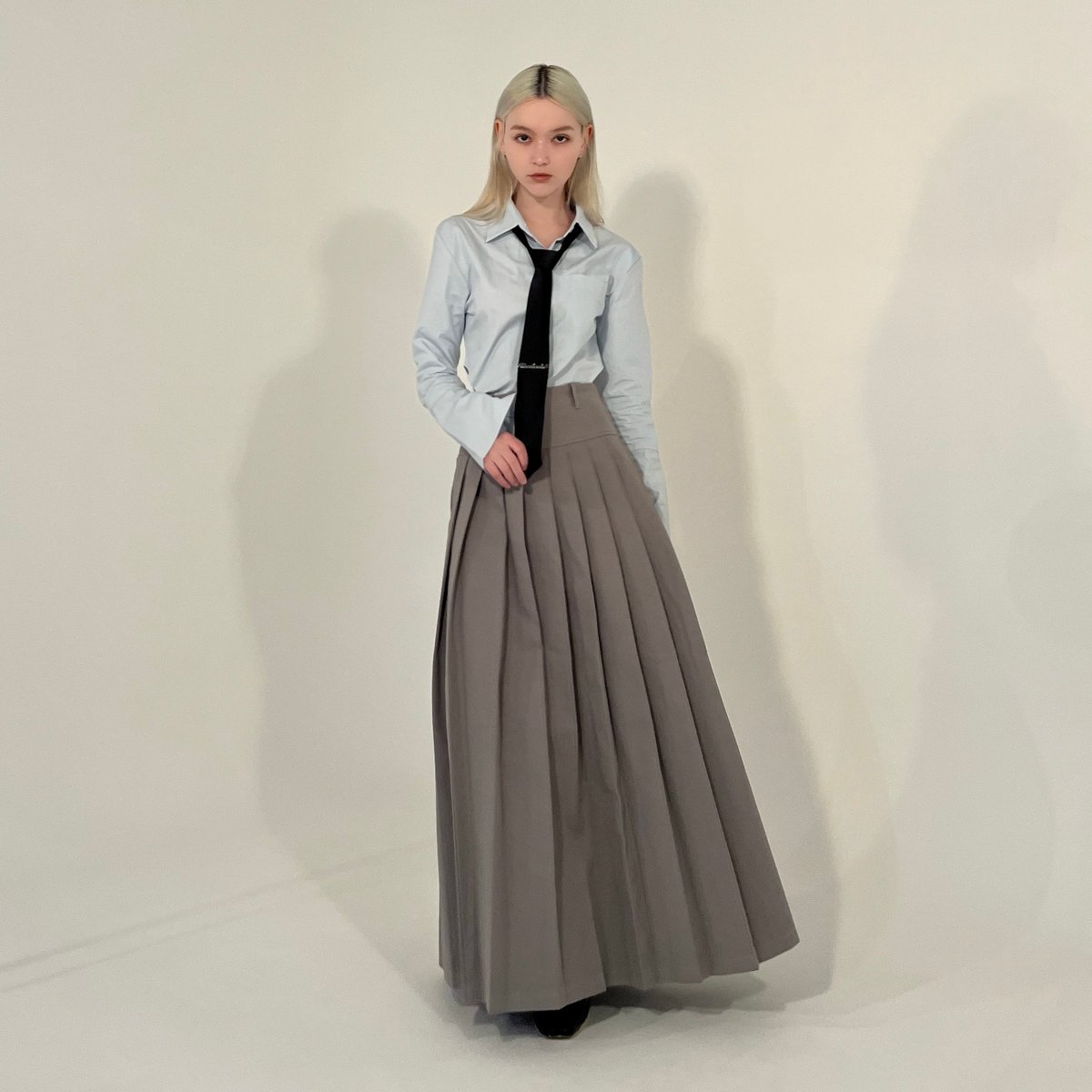 long pleats skirt | KISS THE CLUB long pleats skirt | KISS THE CLUB