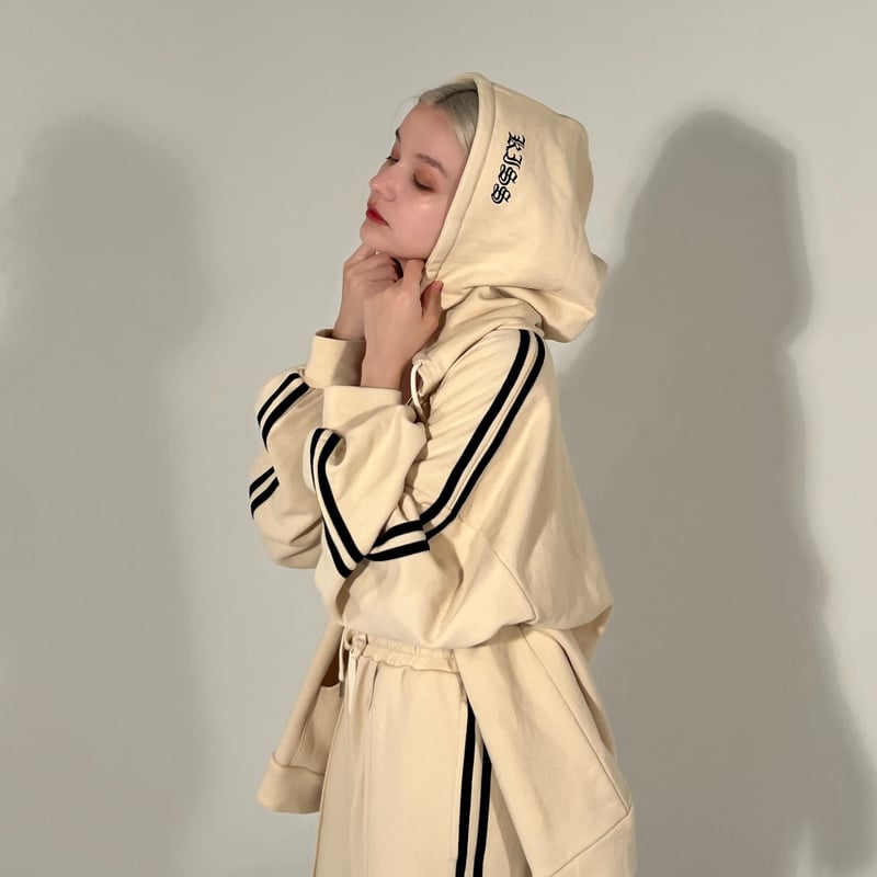 kiss the club スウェットワンピース