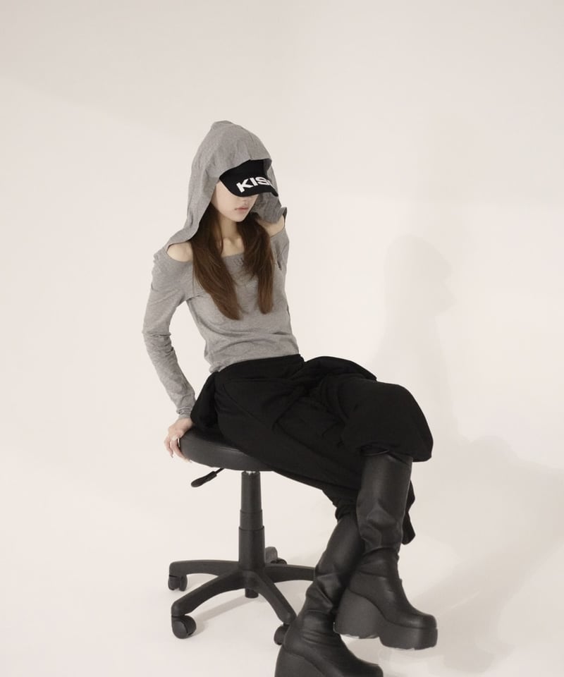 shoulder off hoodie | KISS THE CLUB