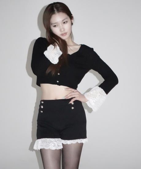 lace cropped cardigan