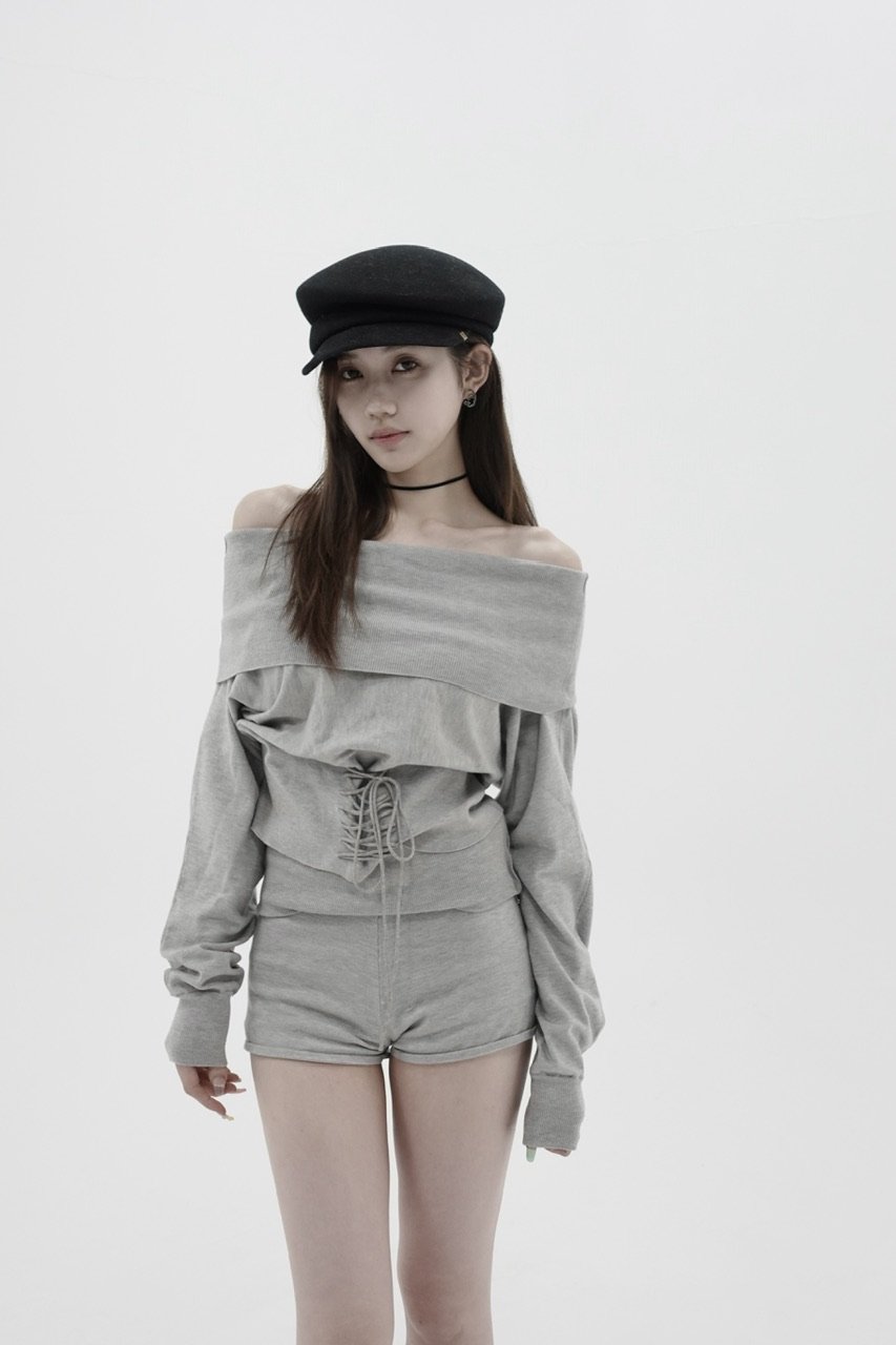 shape waist knit setup | KISS THE CLUB