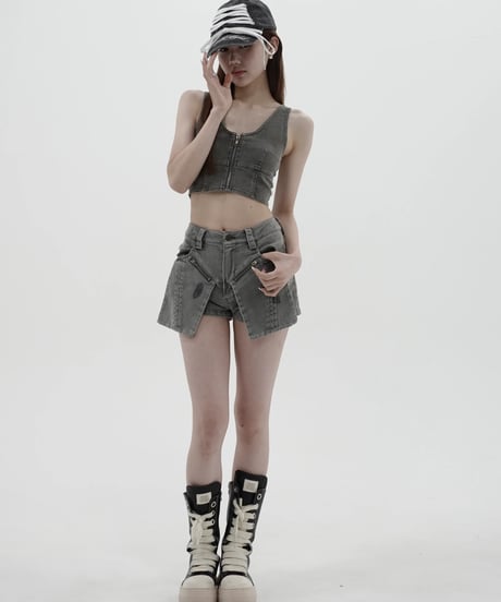 zip pocket denim pants