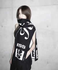 signature logo stole