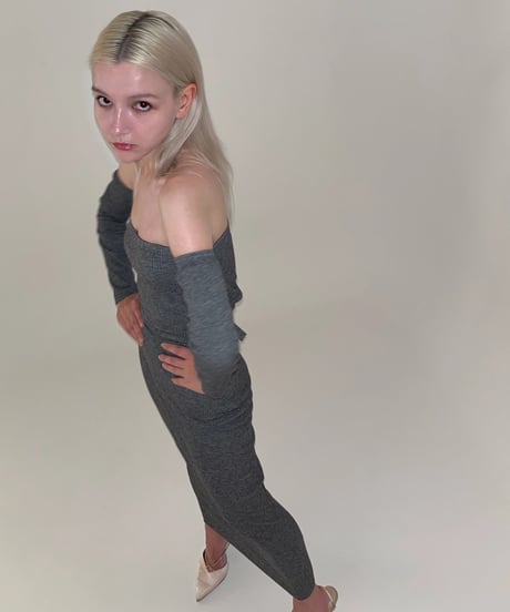 back open knit onepiece