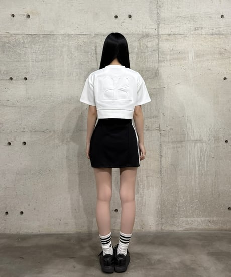 embossed cropped tee