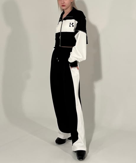 K logo jersey