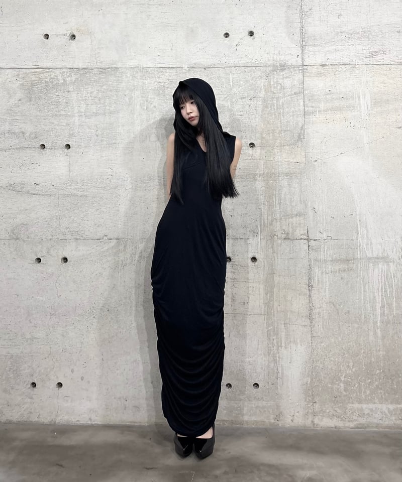 ワンピース kiss the club shadow drape dress black shadow drape dress | KISS THE CLUB