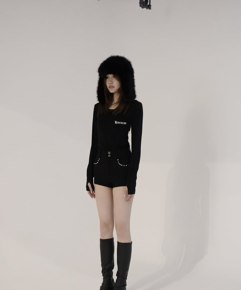 harness fitted tee | KISS THE CLUB