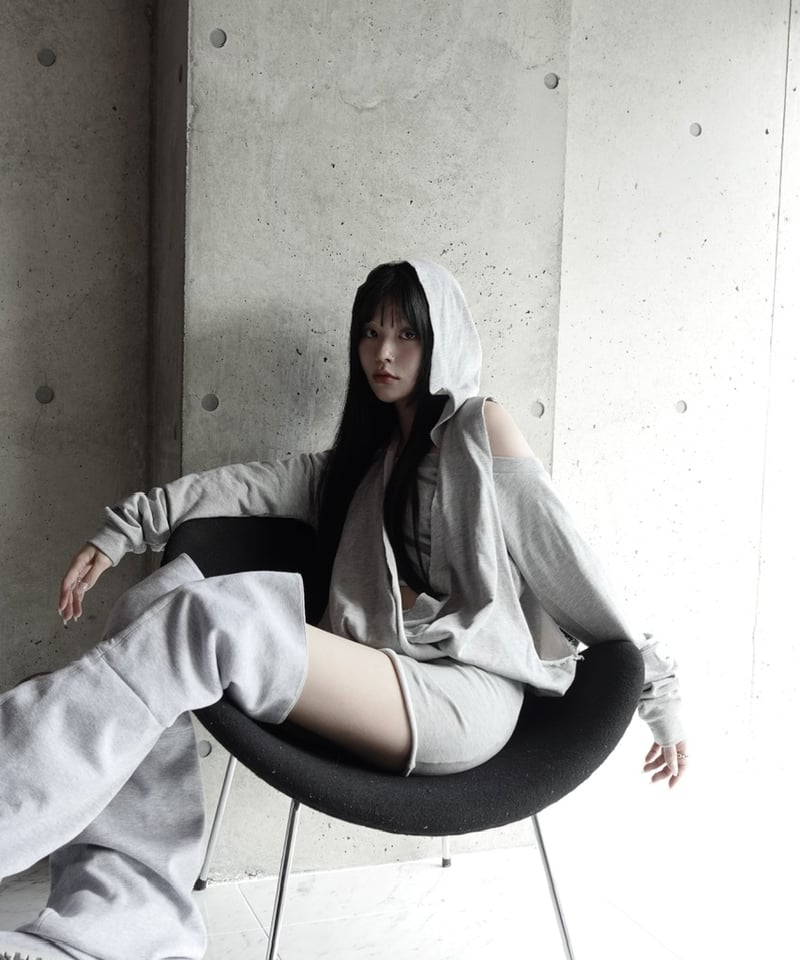 ワンピース kiss the club line layered mini onepiece 再入荷】line layerd mini onepiece | KISS THE CLUB