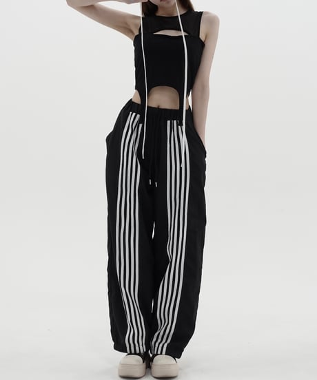 ITEM | KISS THE CLUB