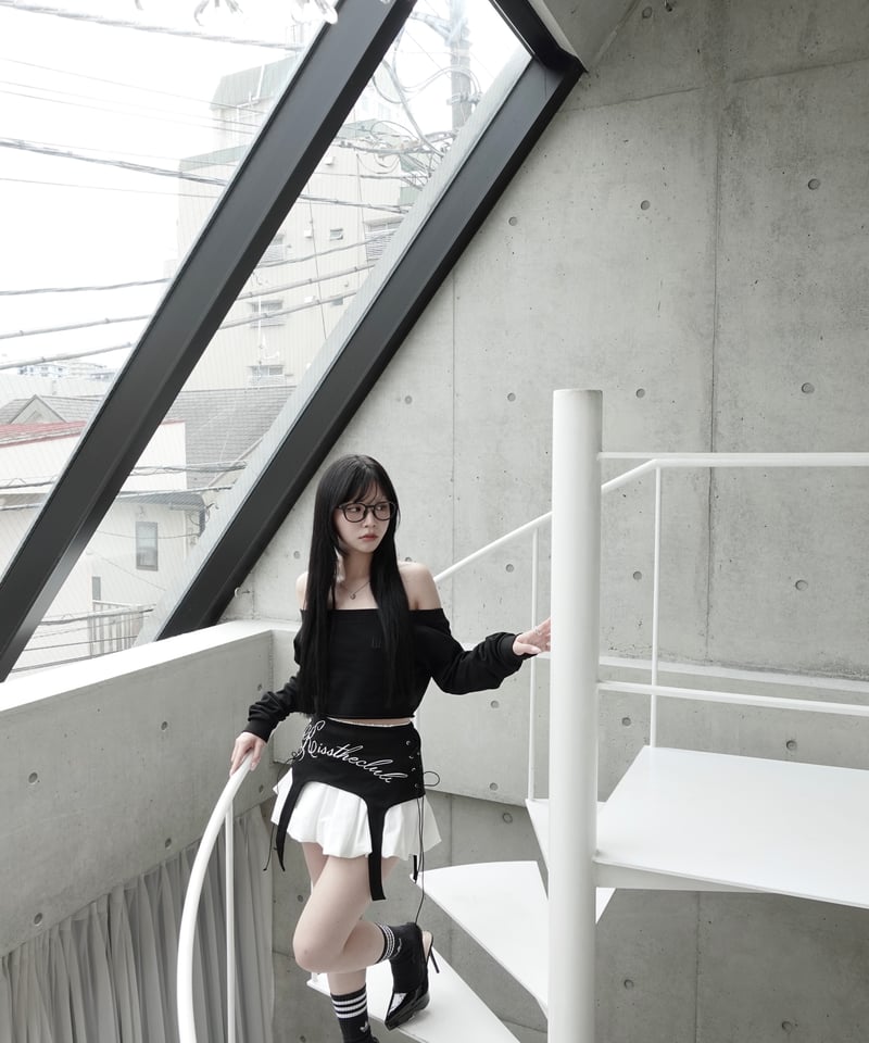 【公式完売品】umm.claïr 2way balloon bustier 黒 2way dull ballon skirt | KISS THE CLUB
