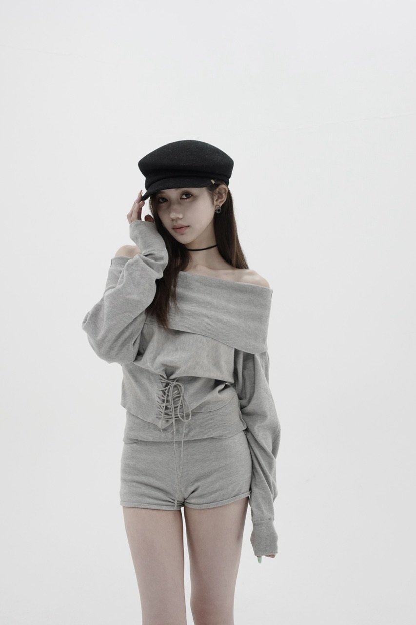 shape waist knit setup | KISS THE CLUB