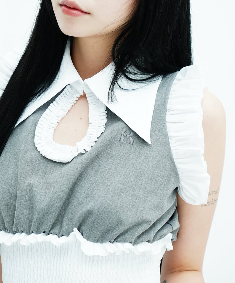 ベアトップ+チューブトップ bare frill tops KISS THE CLUB 再入荷】bare frill tops | KISS THE CLUB