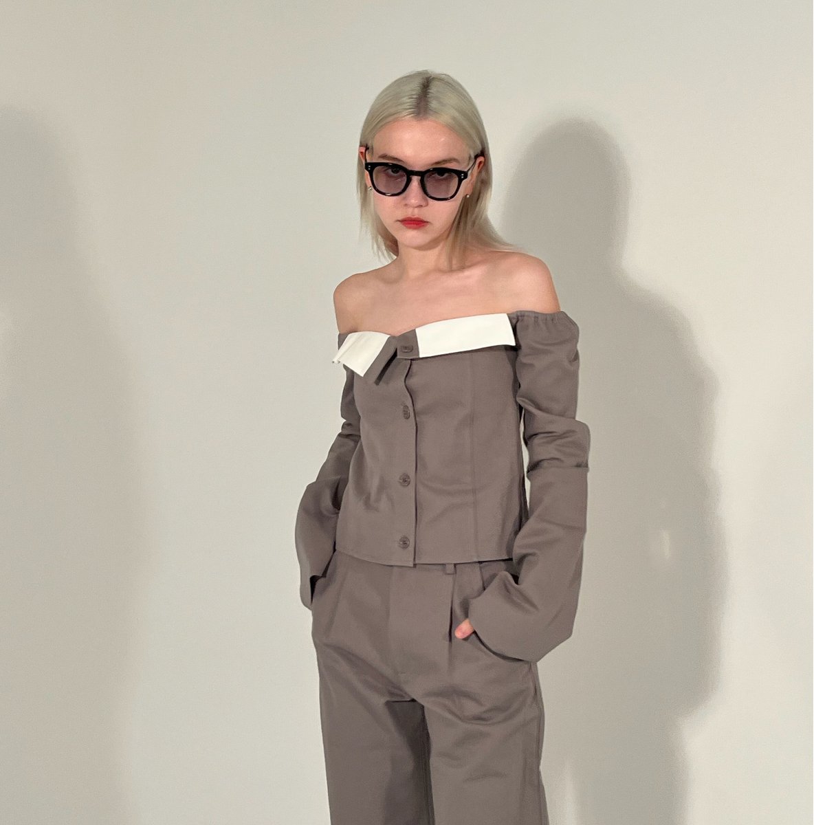 offshoulder setup | KISS THE CLUB