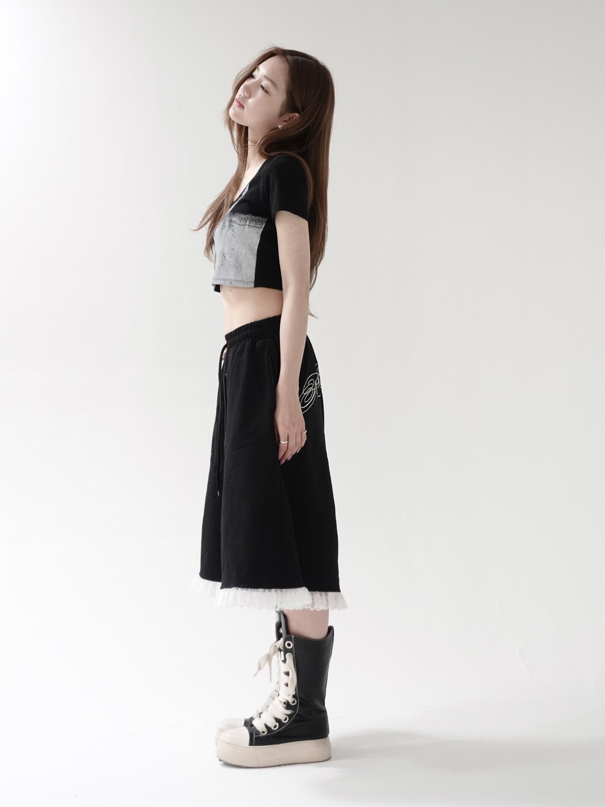 lace half pants | KISS THE CLUB