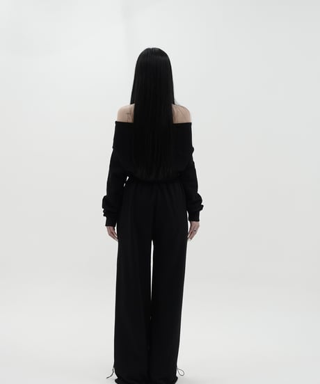 offshoulder sweat