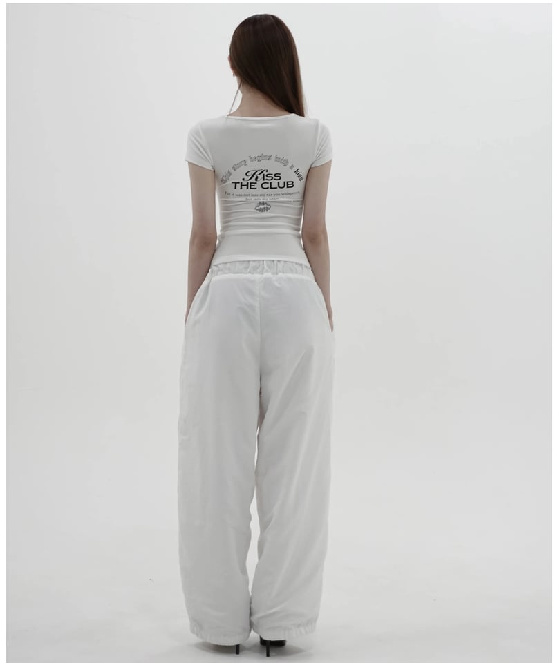 harness fitted short sleeve tee | KISS THE CLUB
