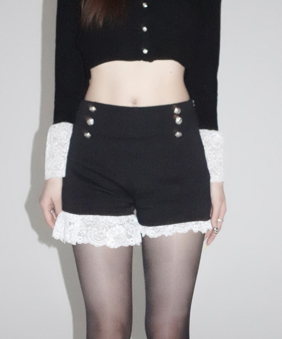 lace short pants | KISS THE CLUB