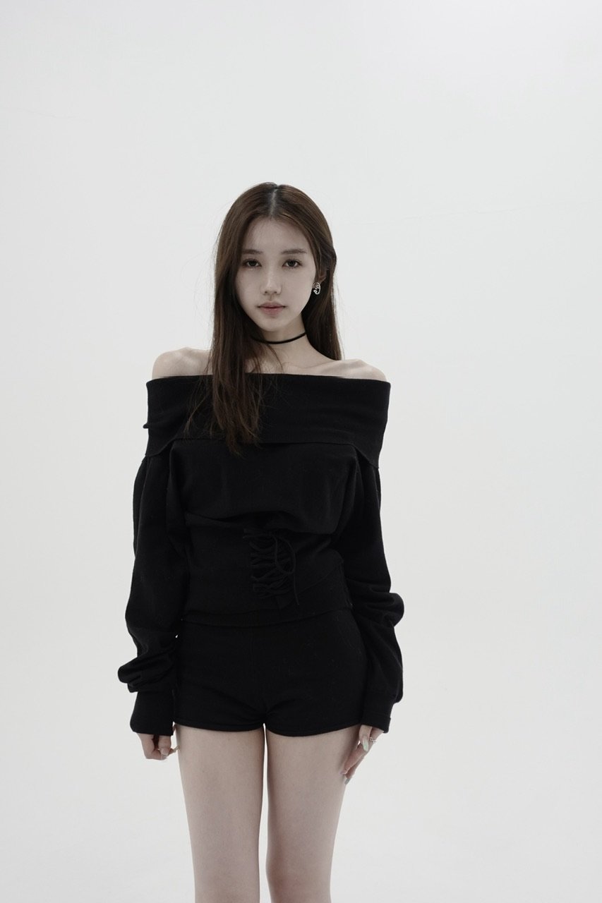 shape waist knit setup | KISS THE CLUB