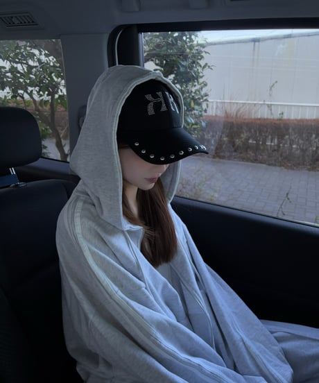 K studded cap