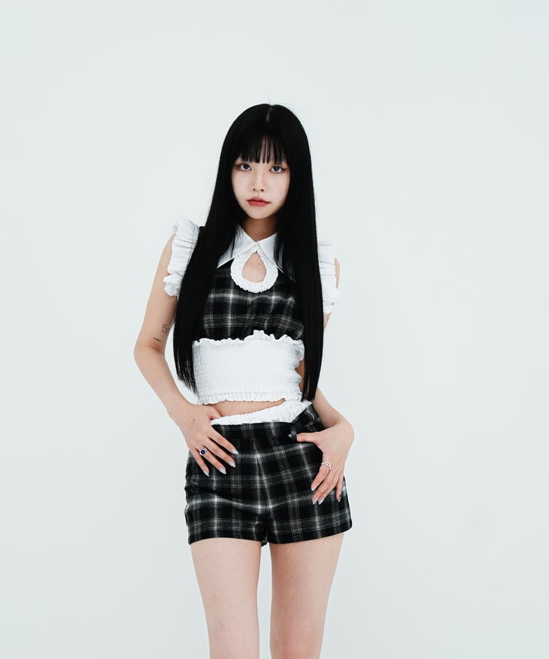 再入荷】bare frill tops | KISS THE CLUB